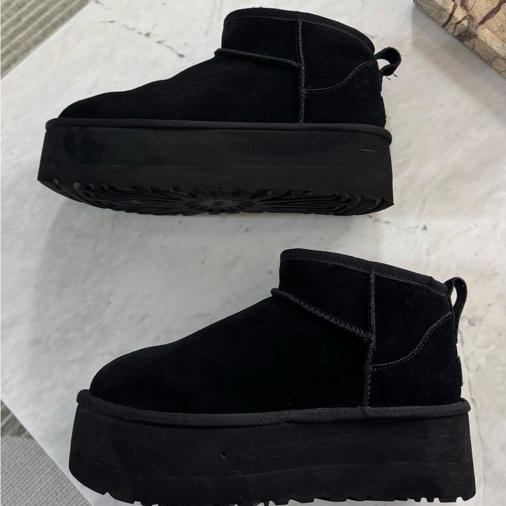 Authentic Ugg Classic Ultra Mini Platform